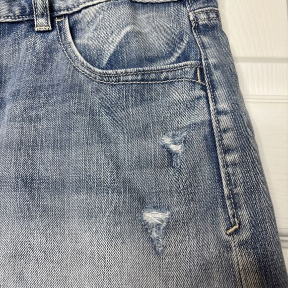 Old Navy Y2K Distressed Denim Mini Skirt Raw Hem Size 12 Blue Wash Button Front - Picture 2 of 9